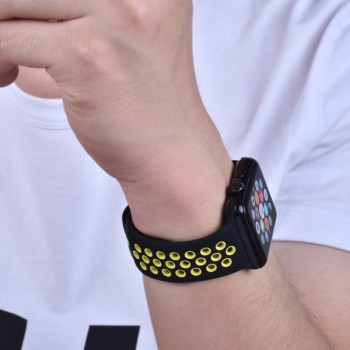 New Breathable Silicone Sports Band for Apple Watch 4 3 2 1 42MM 38MM rubber strap bands for Nike+ Iwatch 4 3 40mm 44mm