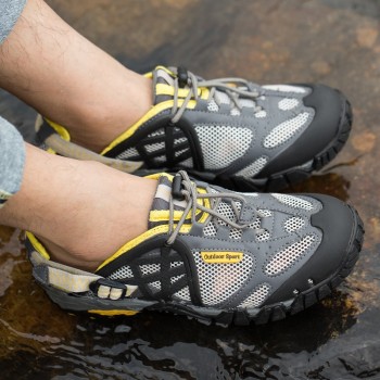 Summer Sandals Man Hiking Shoes Outdoor Men Breathable Mesh Trekking Sneakers Water Shoes Trekking Mountain Shoes Outdoor Men