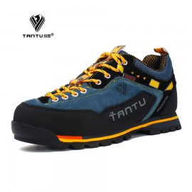 New Brand hiking shoes breathable outdoor shoes large size 39-46 camping climbing rubber sole leather outdoor men hiking shoes
