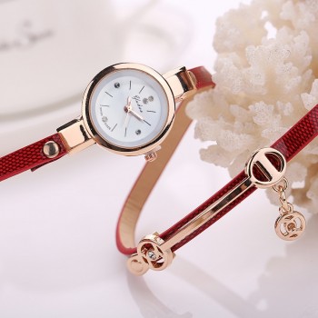 New Duoya Fashion Women Bracelet Watch Gold Quartz Gift Watch Wristwatch Women Dress Leather Casual Bracelet Watches