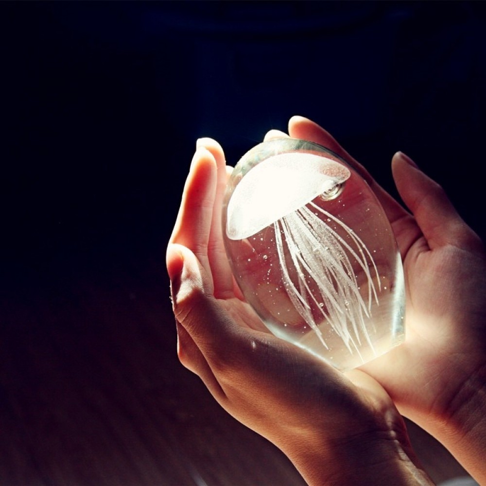 Colored Handmade Glow Glass Jellyfish Paperweight Aquarium Crystal Figurines Home Decoration