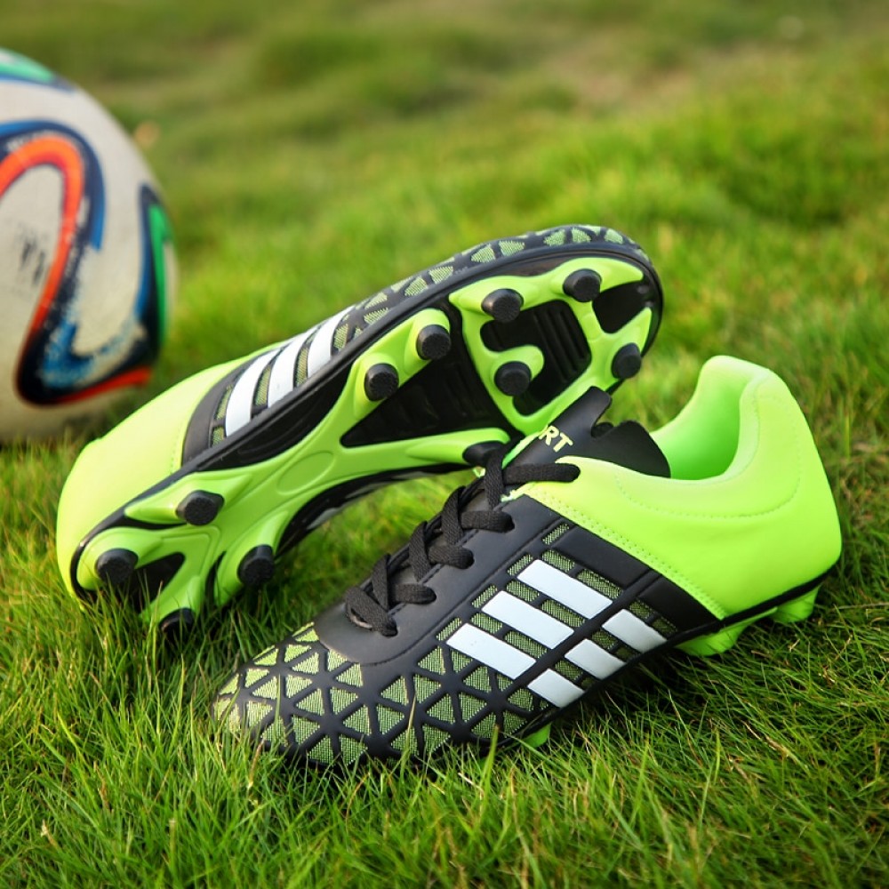 2018 Boys Kids Football Boots FG Soccer Shoes for Children PU Leather Man Soccer Cleats Shoes Women Chaussures De Football Homme