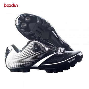 BOODUN New Men Bicycle Mountain Bike Shoes Non-slip Self-locking Cycling Shoes Mirror Superfiber mtb Shoes Sapatos de ciclismo
