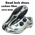 2018 NEW Professional road bike riding carbon fiber material lock shoes ultra light breathable wrapped route bicycle shoes Cheap