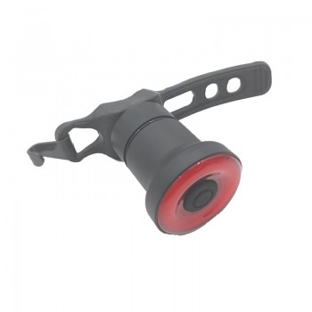 XLITE100 Smart Cycle Rear Lamp W/ Braking Light Auto/Manual Control Up to 50Hrs Burning Time Alloy Housing USB Charge
