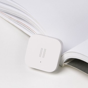 Original Xiaomi Aqara Smart Motion Sensor Switch Vibration Shock Sensors Built In Gyro Support Mi Home App International Edition