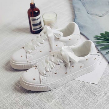 Women Casual Shoes with Heart Shape 2018 New Female Leather Sneakers Riband Lace Waterproof Girls Summer Shoes Solid Color 35-40