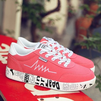 New 2018 Spring Women Shoes Black Sneakers Female Lace-up Women Casual Shoes Breathable Walking Canvas Shoes Women Graffiti Flat