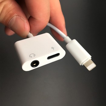 !ACCEZZ 2 in 1 Lighting Charger Listening Adapter For iphone X 8 7 Plus Charge Adapter 3.5mm Jack AUX Splitter For iphone XS MAX