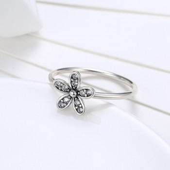 Daisy Flower 925 Sterling Silver Rings For Women Elegant Female Cubic Zirconia Ring Clear CZ Jewelry (Lam Hub Fong RI102588)