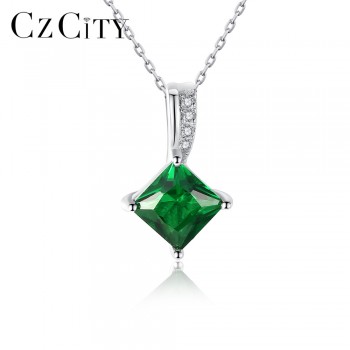 CZCITY Charm Chain Necklace Emerald Green Cubic Zirconia Popular Jewelry 925 Sterling Silver Pendant Necklace for Women Gift