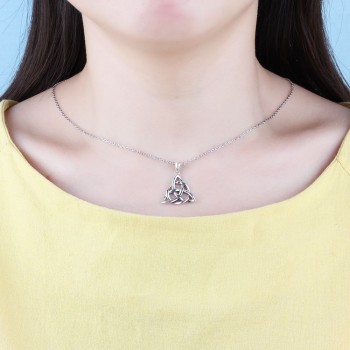 925 Sterling Silver Vintage Celtics Knot Art Necklaces amp; Pendants Triquetra Trinity Chain Necklace Gift For Girls (Lam Hub Fong)