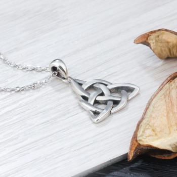 925 Sterling Silver Vintage Celtics Knot Art Necklaces amp; Pendants Triquetra Trinity Chain Necklace Gift For Girls (Lam Hub Fong)