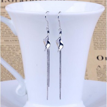 OMHXZJ WHOLESALE Fashion jewelry Smooth snake bone chain Twisted slices indirect 925 Sterling Silver Earrings Ears hang YS92