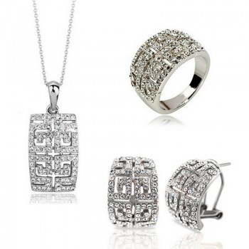 OMHXZJ Wholesale AAA Austrian Crystal Gold Silver 18KT Platinum Woman Fashion Bride  Necklace Earrings Ring Jewelry Sets ST10