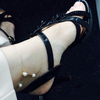 Newest Shine Layer Women Anklets 14K Gold Freshwater Pearl Ankle Bracelet Summer Mujer Sandals Beach tobilleras on Foot