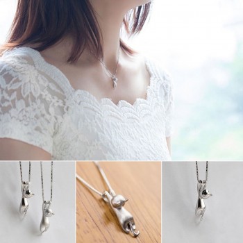 New Fashion Lovely Silver Plated Necklace Tiny Cute Cat Pendants Odd Fancy Jewelry Charm Pendant Necklace