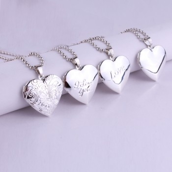 Stainless steel glossy hearts pocket watches necklace put photos open and close fashion Pendant love Necklace for women Jewelry