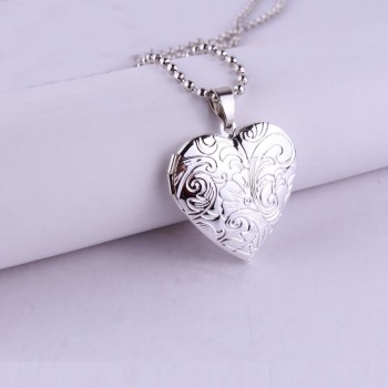 Stainless steel glossy hearts pocket watches necklace put photos open and close fashion Pendant love Necklace for women Jewelry