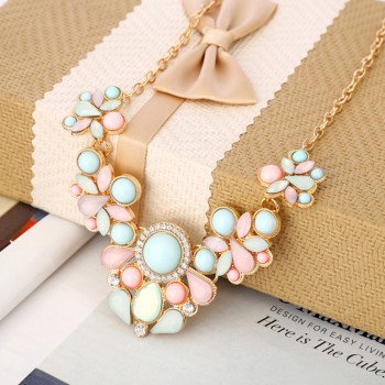 Hot Sweet Elegant Women Bohemian Bib Gem Choker Necklace amp; Fresh Candy Color Statement Pendant Necklaces moda mujer XY-N155