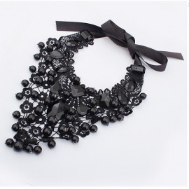2019 New Womens Lace Necklace Black Lace Black Beads Retro Gothic Pendant Accessories Clavicle Necklace