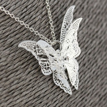 Necklaces Pendants Vintage Womens Jewelry Lovely Butterfly Chain Necklace Jewelry Pendants Long Necklace 2018