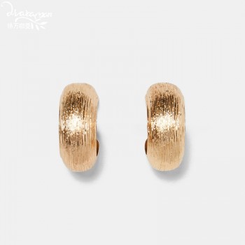 Dvacaman ZA Big Rectangle Metal Drop Earrings Women Party Hanging Earrings Handmade Trendy Statement Jewelry Gifts Female Bijoux