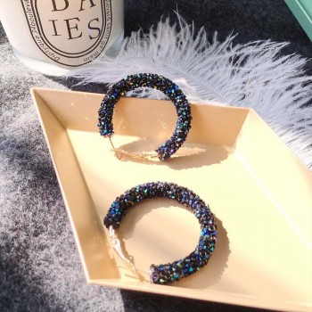Earrings Wholesale Punk 2018 New Fashion Earrings White / Black / Blue Simple Wild Crystal Circle Matte Ladies Hot Sale Earrings