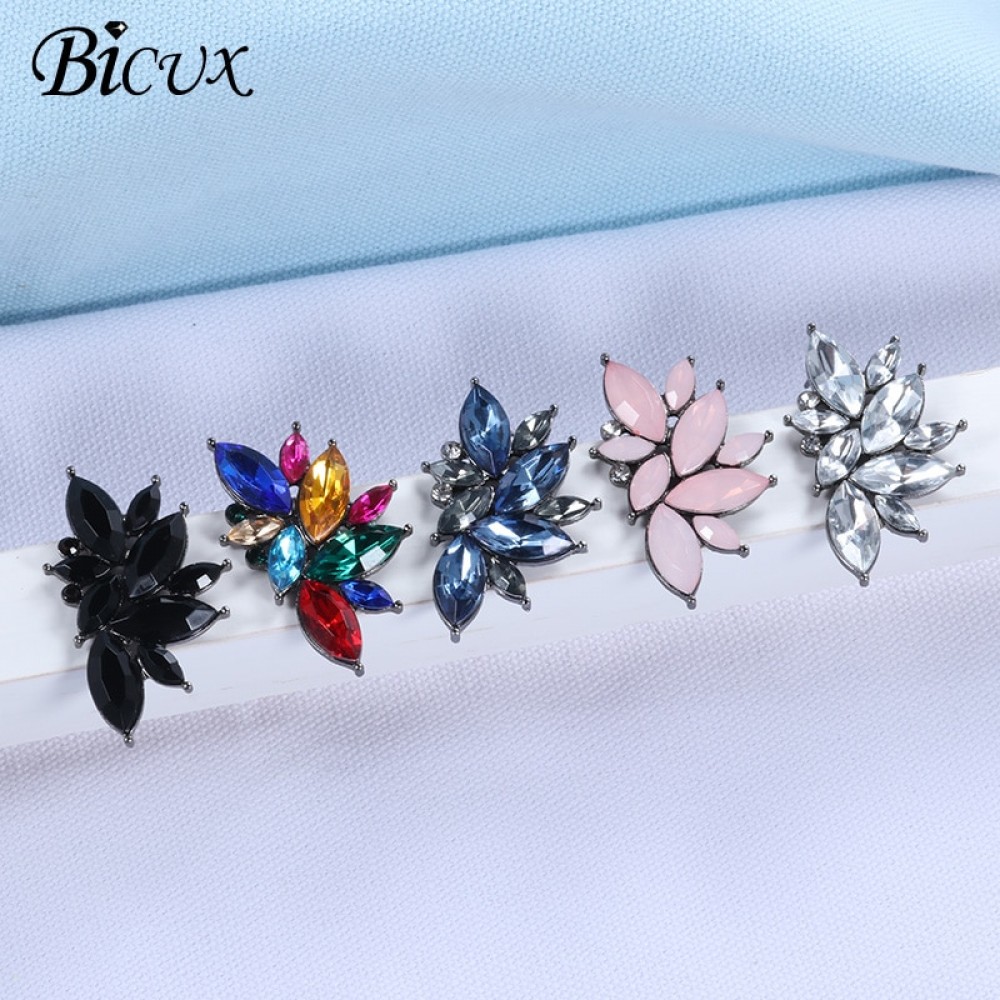 BICUX 2018 New Womens Fashion Crystal Earrings Rhinestone RED / Pink Glass Black Resin Metal Leaf Ear Earrings For Girl Jewelry