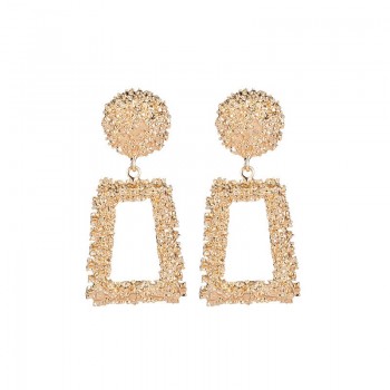 New 2018 Handmade fashion simple geometric circular exaggeration long earrings girls popular Stud earrings temperament women