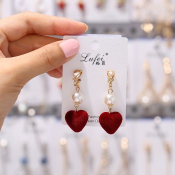GRACE JUN 2018 Hot Sale Rhinestone Pearl Enamel Clip on Earrings for Women Fashion Party Prom Stuedent Style No Pierced Earrings