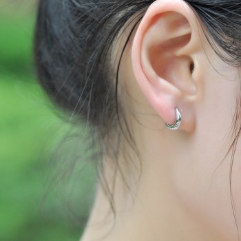 High Quality Polished Silver plated Hoop Earrings Hypoallergenic Earrings Korean Female Cute Glossy Small Ear Jewelry