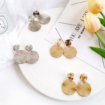 Metal Textured Round Disc Clip Earrings Without Piercing Statement Geometric Big Circle Earrings No Pierced hole