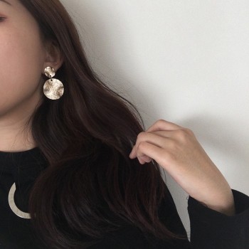 Metal Textured Round Disc Clip Earrings Without Piercing Statement Geometric Big Circle Earrings No Pierced hole
