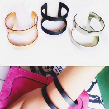 2016 simple geometrical times feeling Punk rock fashion female bracelet jewelry High quality metal black bracelet EE881