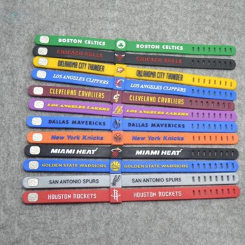 2018 Wholesale Favorite Basketball Team Sports Wristbands Silicone Fitness Size Can Adjustable Wristband Energy Bracelets