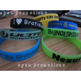 100pcs lot custom silicone bracelets for party egen promotions personalized writing on wristbands
