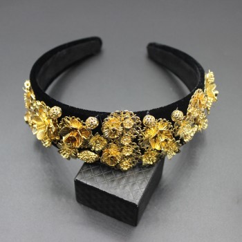 Wild geometric metal headband European and American retro Baroque gold flower headdress earrings hoop  629