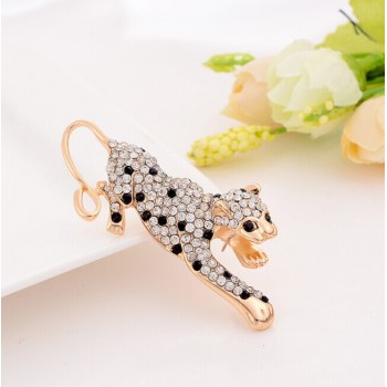Elegant Peacock Butterfly Rhinestone Brooch Pin Bee Leopard Music Note Simulated Pearl Fashion Brooches Flower Crown Brooch Gift