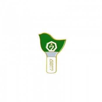 Kpop Fandom Metal Badge Pin Bangtan Army Blackpink EXO GOT7 SEVENTEEN TWICE WANNA ONE Lightstick and Logo Design Pin back