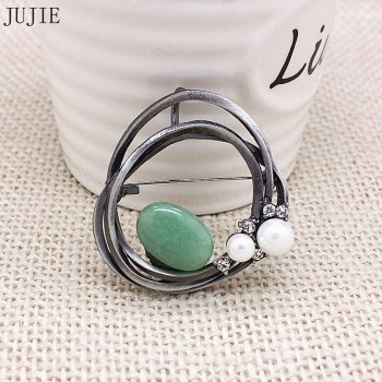 JUJIE Fashion Wreath Brooches For Women 2019 Hollow Round Resin Pearl Brooch Pins Plant Jewelry Dropshipping