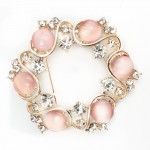 New Hot Sale Women Crystal Rhinestone Garland Brooch Elegant Exquisit Women Woolen Coat Jacket Garment Accessories Pink Brooches