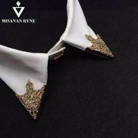 MISANANRYNE Fashion alloy brooch Hollow pattern collar angle Palace retro Triangle shirts collar pins women men Jewelry