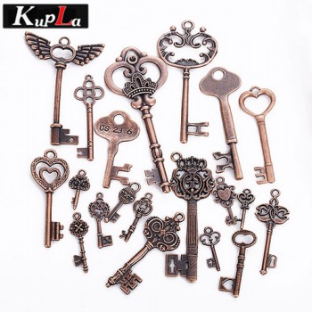 Vintage Metal Charms Classic DIY Fashion Handmade Decoration Key Shape Charms for Jewelry Making 40 pieces/lot