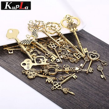 Vintage Metal Charms Classic DIY Fashion Handmade Decoration Key Shape Charms for Jewelry Making 40 pieces/lot