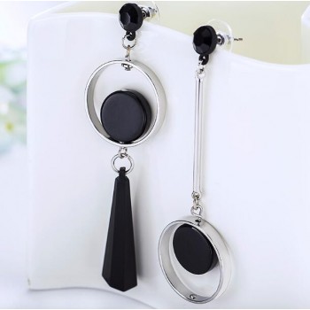 XIYANIKE Korean Fashion Geometric Long Asymmetry Earring Rhinestone Circle Ear Stud New Acrylic Big Earrings Bijoux Brincos E203