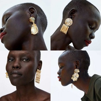 Dvacaman ZA Earrings Women Wedding Crystal Statement Earrings Bohemian Metal Dangle Drop Earrings Party Jewelry Gifts Wholesale