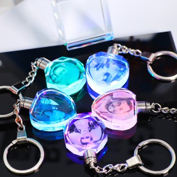 Custom K9 Crystal Key Chain Personalized Photo Pendant Picture DIY Key Ring Laser Engraved LED Light Keychain Unique Gift