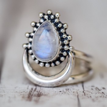 OMHXZJ Wholesale European Fashion Woman Man Party Wedding Gift Silver Black White Water Drop Moonstone Taiyin Ring RR318