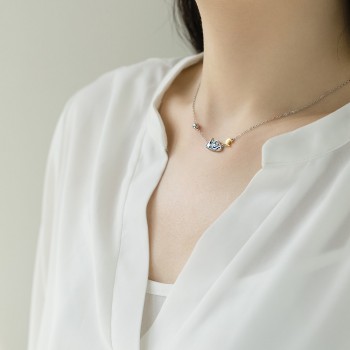 Thaya s925 Silver Emerald Van Goghs Necklace Glitter Sky Gold Moon Star Pendant Necklace Bohemian Vintage Jewelry for Women